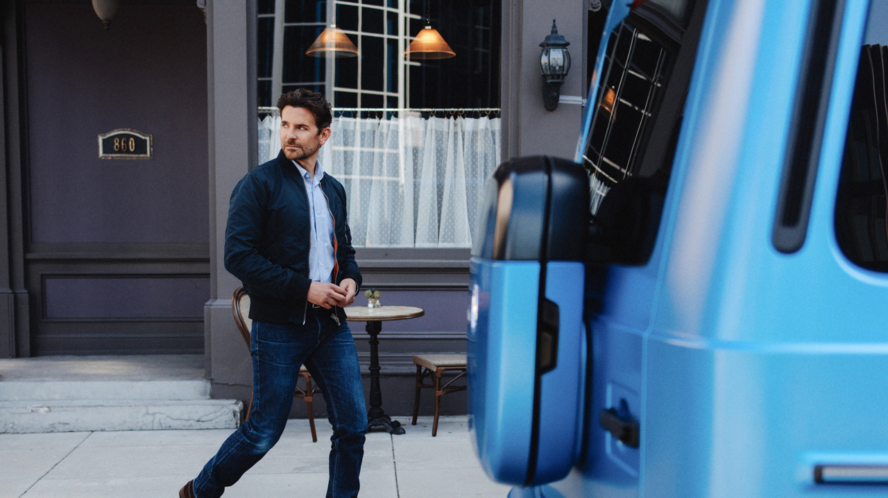 Bradley Cooper walking to a Mercedes-Benz G-Class vehicle Bradley Cooper walking to a Mercedes-Benz G-Class vehicle