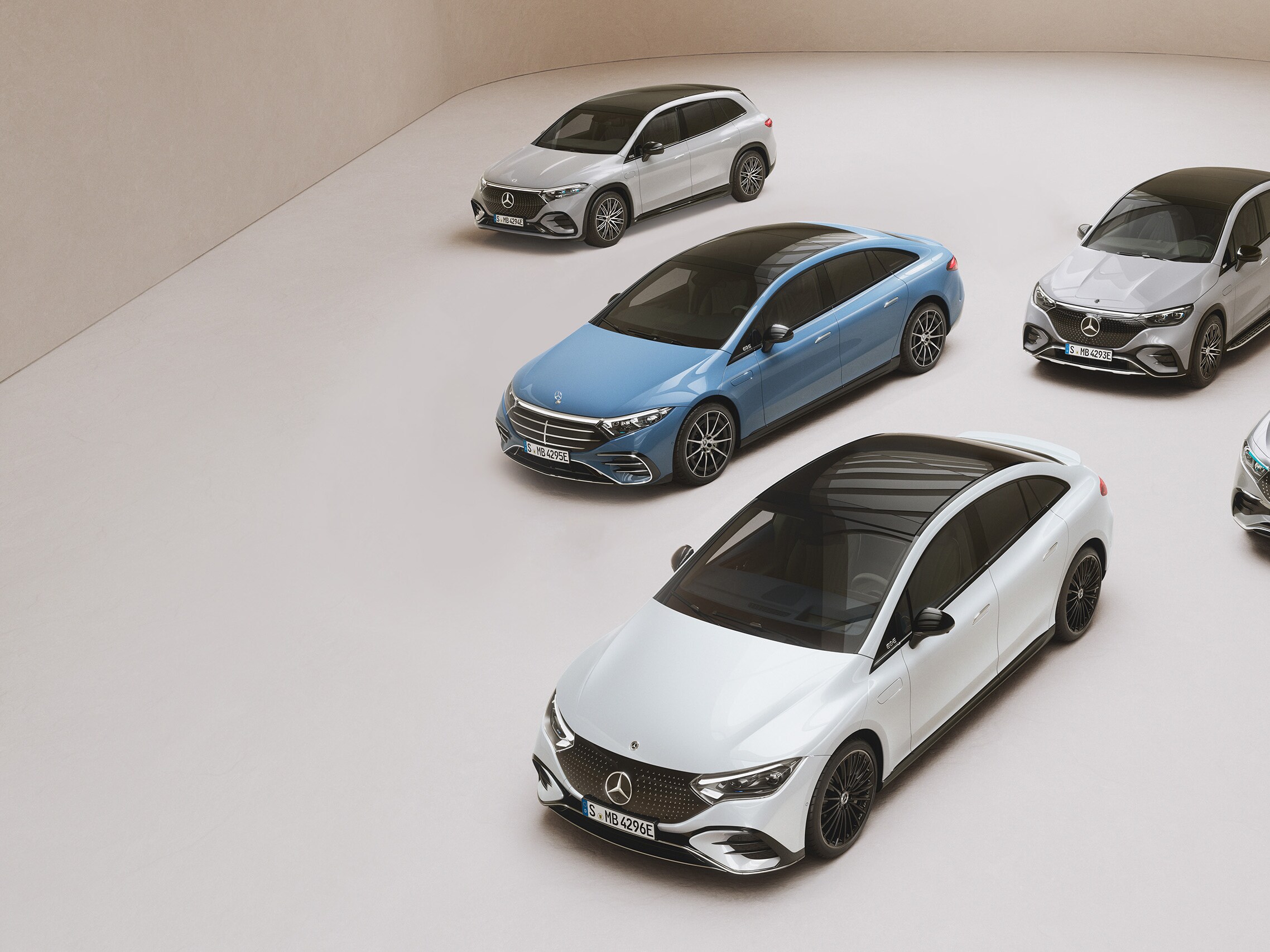 Die EQ-Modelle in seitlicher Frontansicht