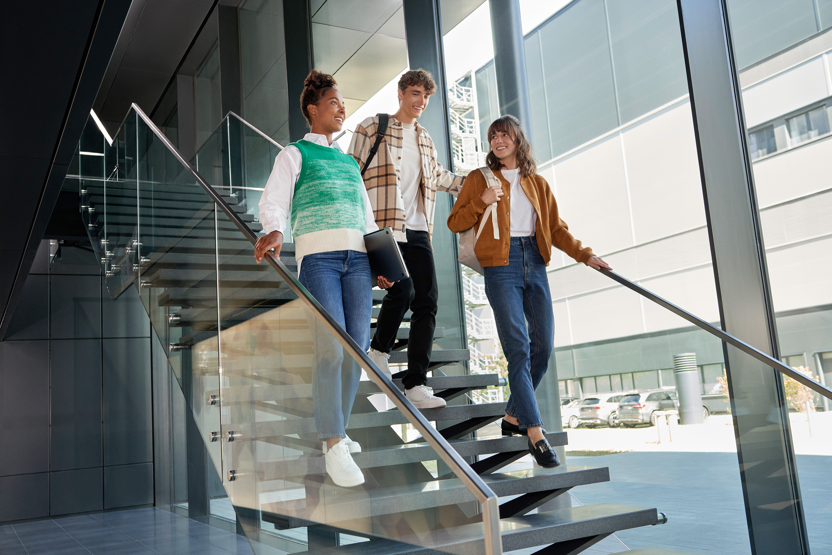 Jobs & Karriere. Jobs & Karriere.