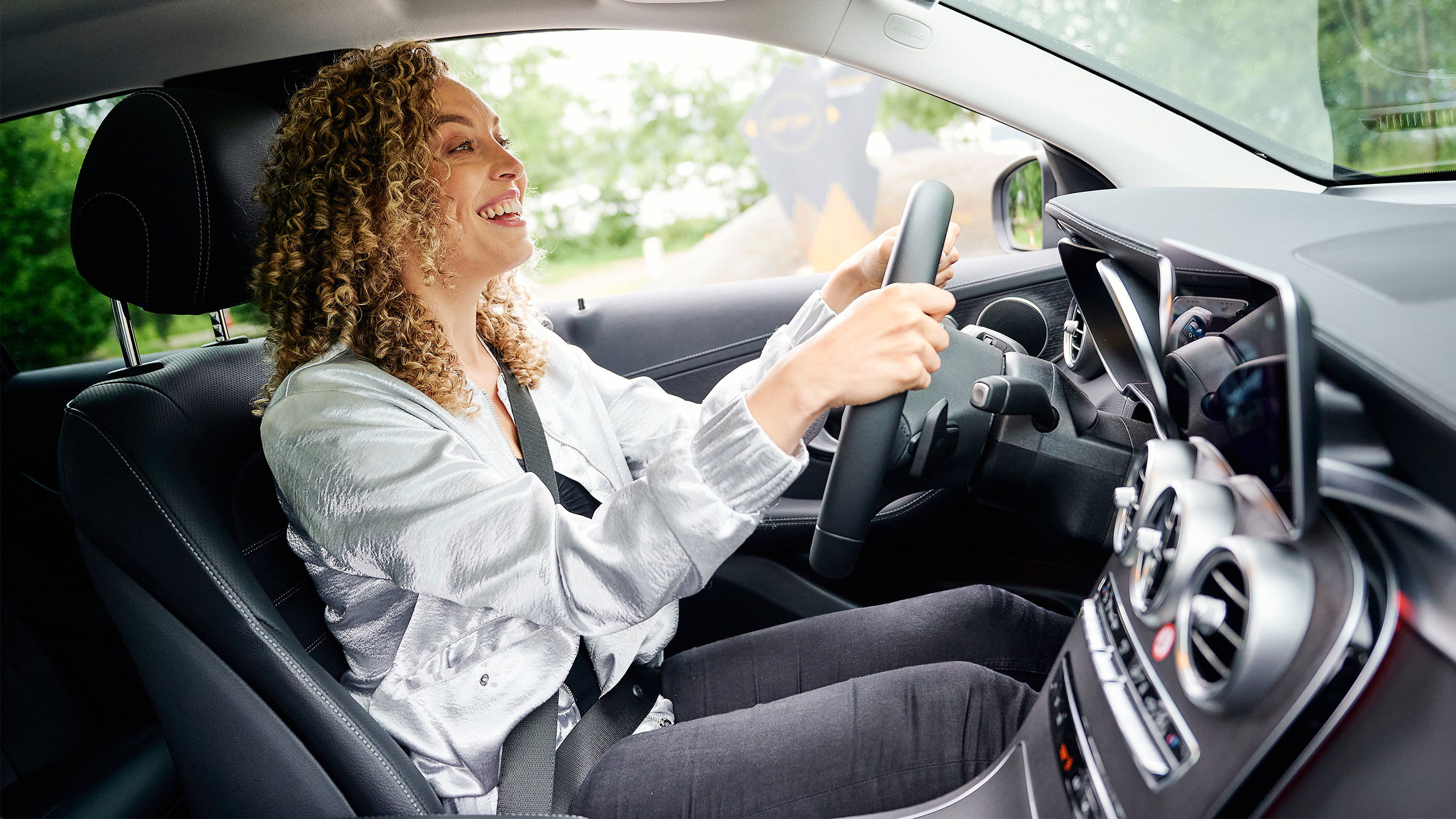 Fahrerlebnisse im Kundencenter | Mercedes-Benz. A-Rock Parcour Kombitraining für Frauen