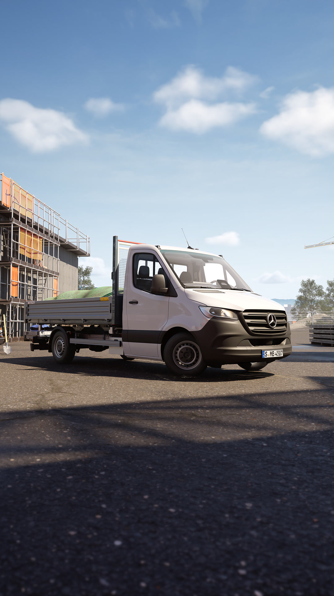 Mercedes-Benz Sprinter mit Dautel-Dreiseitenkipper auf einer Baustelle – robuste Lösung für Bau und Handwerk.