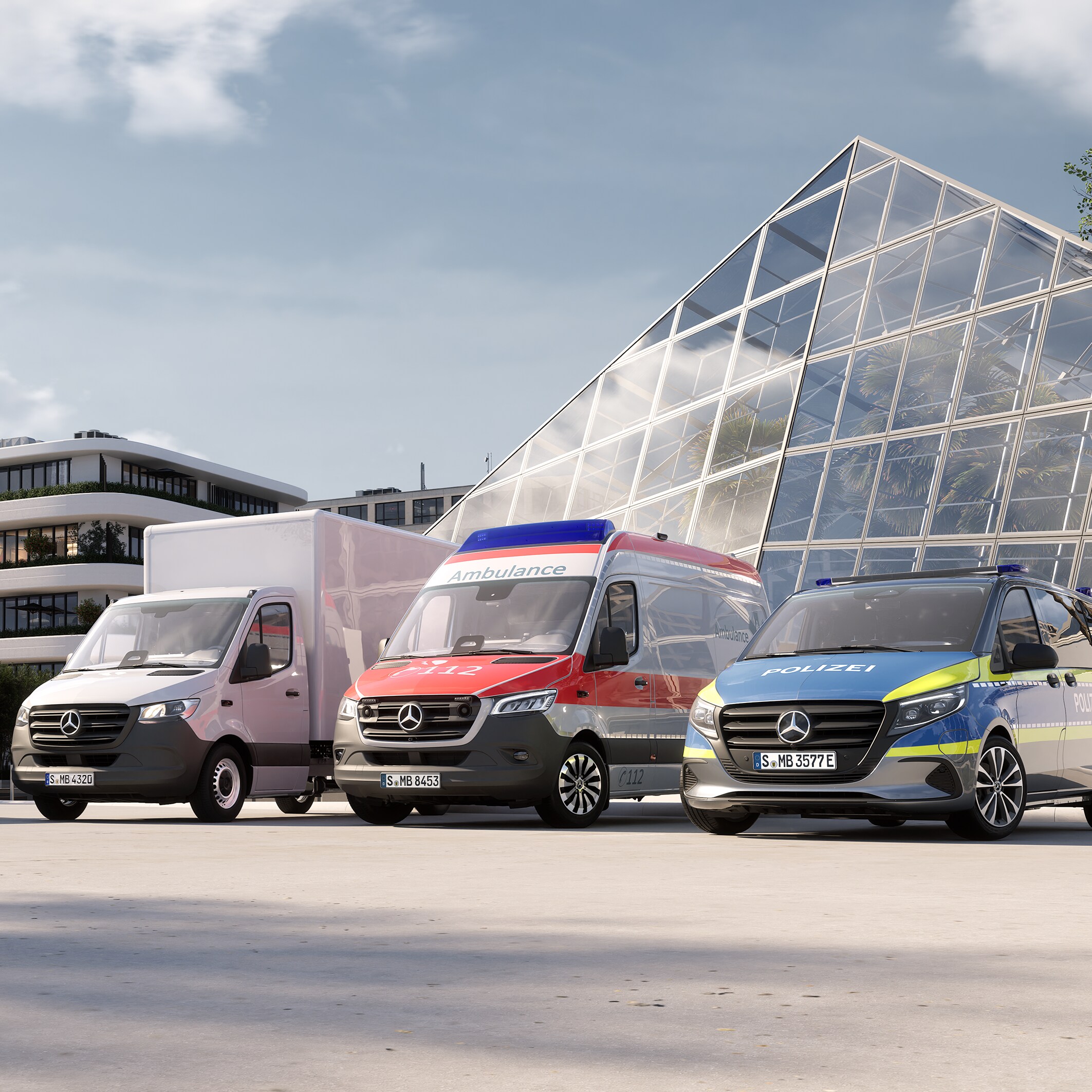 Mercedes-Benz Transporter mit individuellen Auf- und Umbauten für Logistik, Bau und Handwerk stehen auf einem Parkplatz.