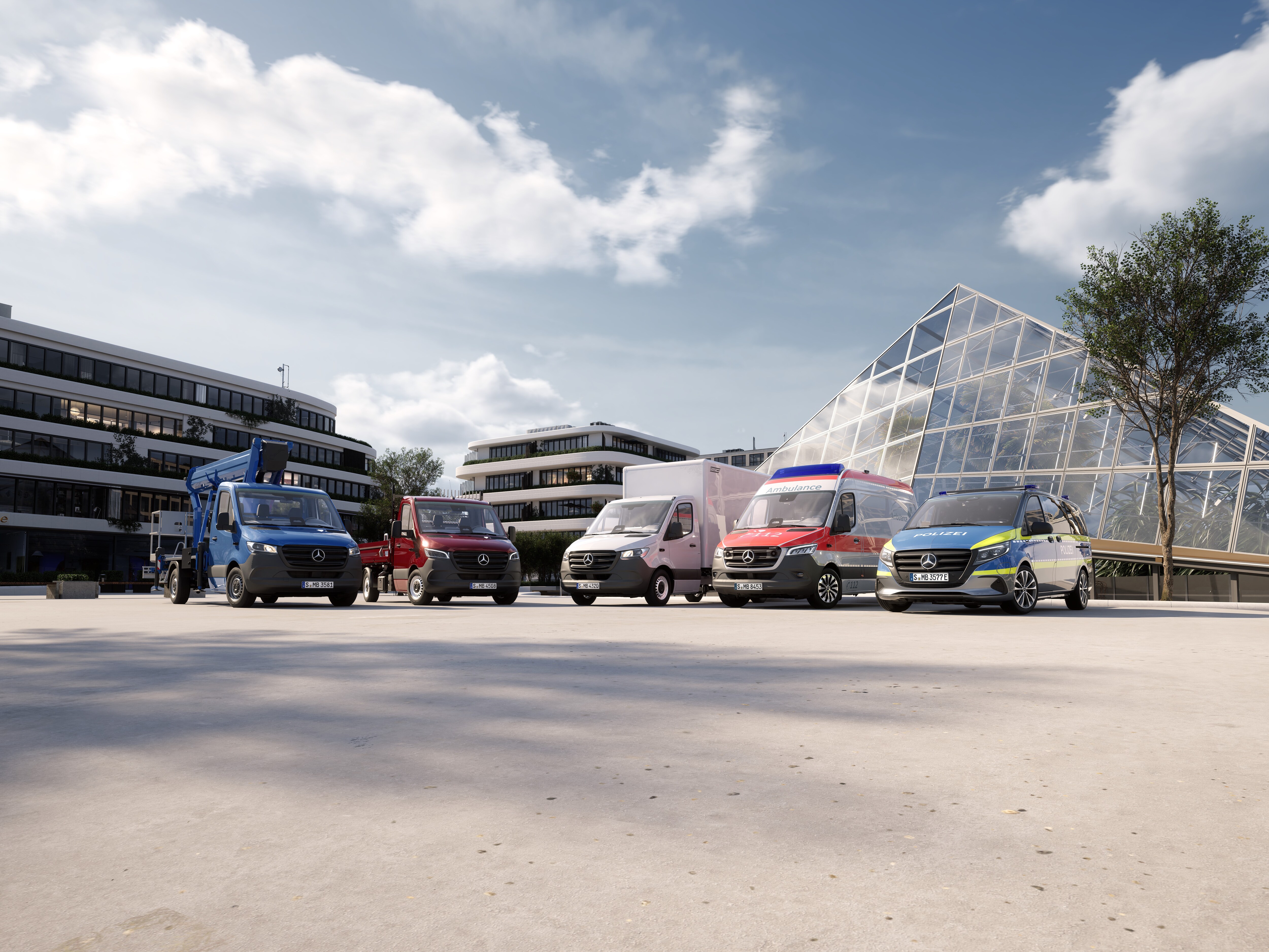 Mehrere Mercedes-Benz Transporter in unterschiedlichen Aufbauvarianten stehen in urbaner und industrieller Umgebung für vielseitige Einsätze.