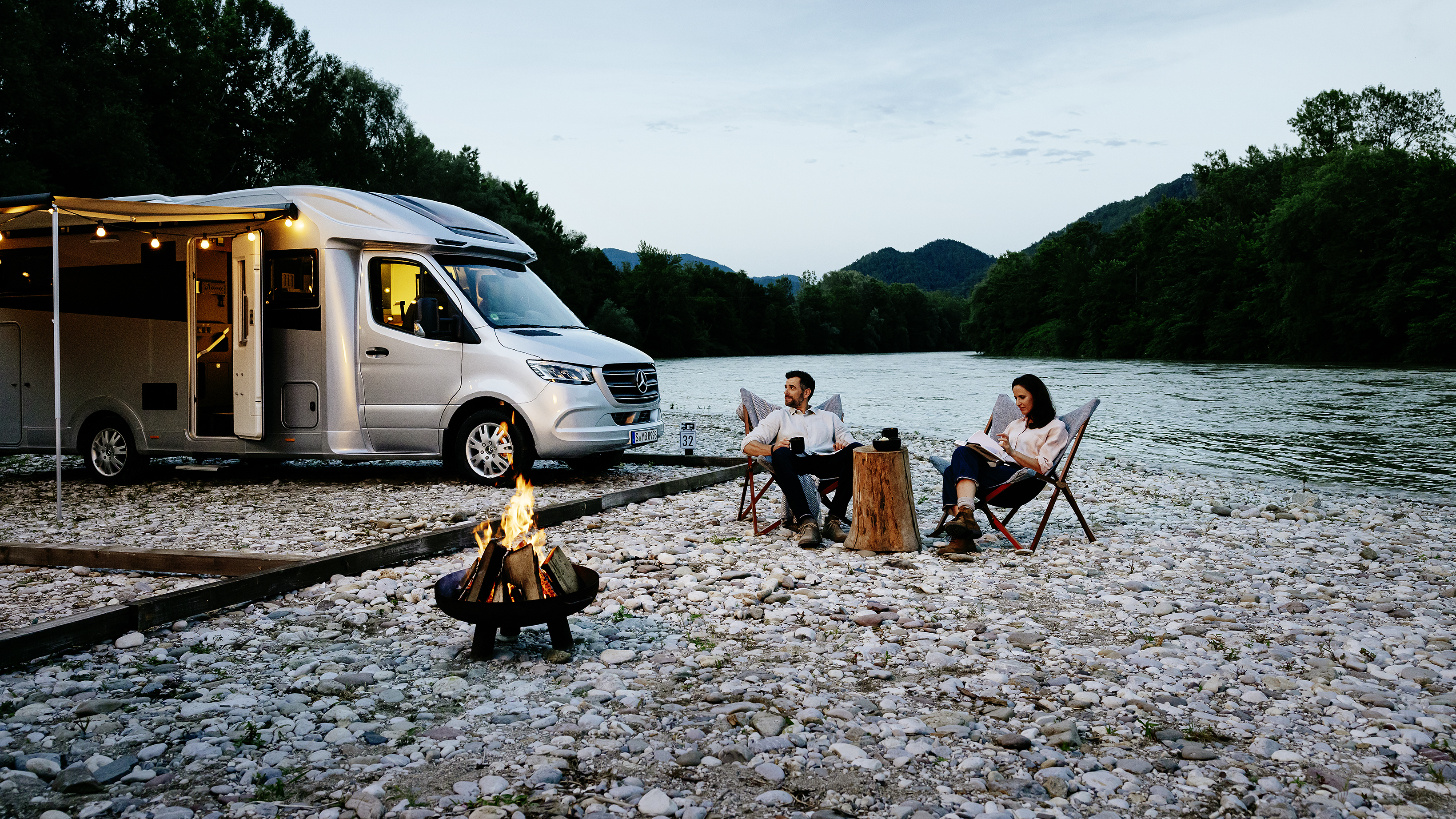 Sprinter Wohn- & Reisemobile | Mercedes-Benz Mercedes-Benz Sprinter Wohnmobil mit Allradantrieb für verbesserte Traktion.