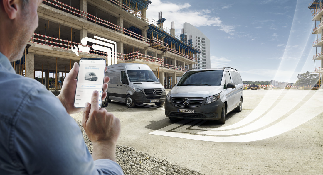 Flottenmanagement | Digitale Extras | Mercedes-Benz Eine Transporterflotte mit Fahrzeugen von Mercedes-Benz.