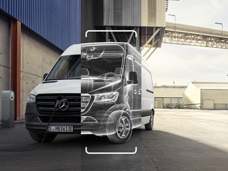 Mercedes-Benz Sprinter Transporter in Dunkelgrau