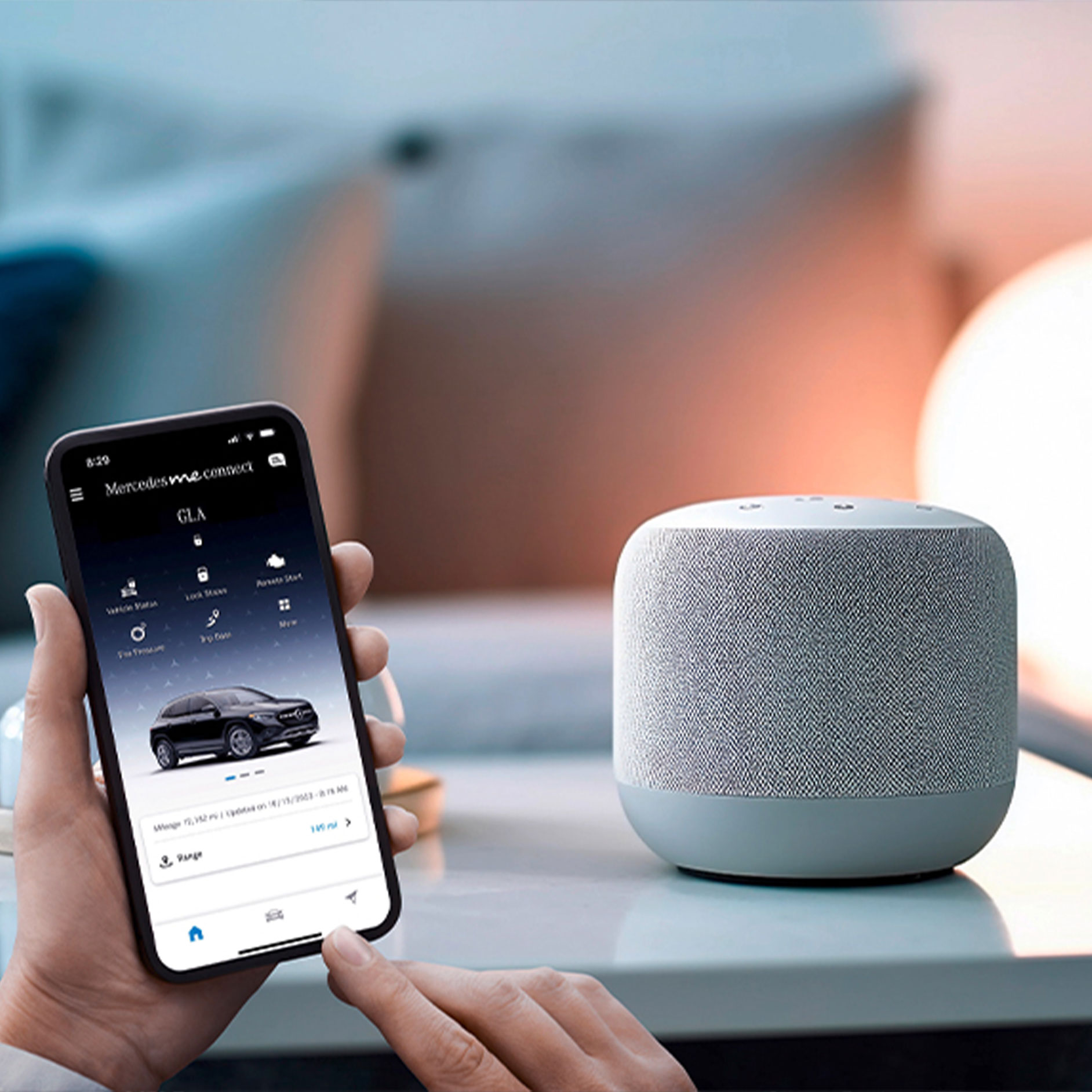 Schnittstelle zu Drittanbietern | Serienausstattung | Mercedes-Benz Die Schnittstelle zu Drittanbietern der Serienausstattung der Digitalen Extras von Mercedes-Benz.