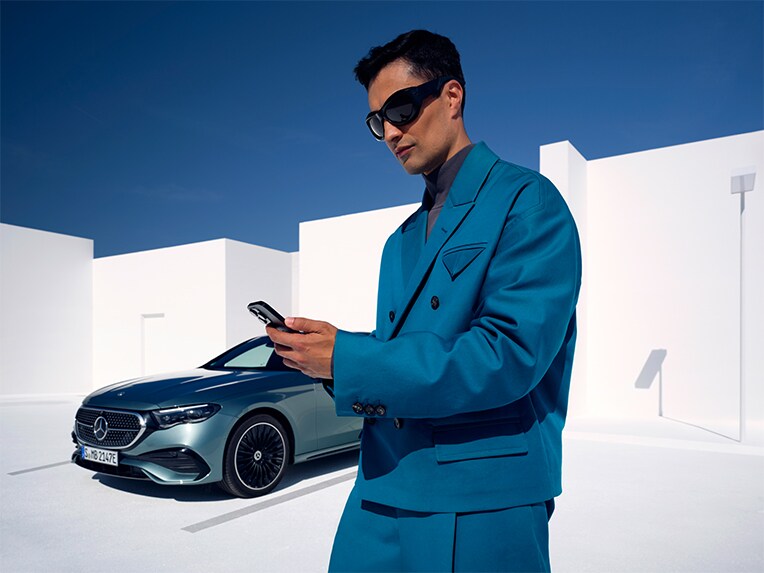 Die Telediagnose als eines von verschiedenen Digitalen Extras von Mercedes-Benz.