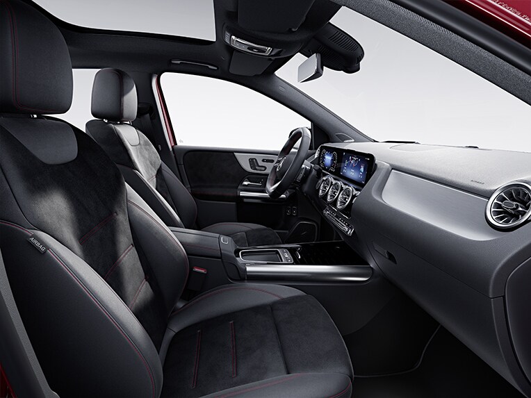 Die B-Klasse AMG Line im Interieur.