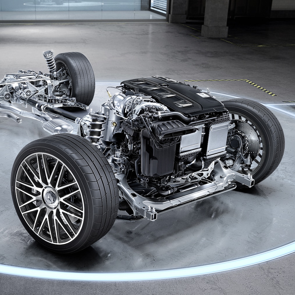 Fahraufnahme des Mercedes-AMG GT 43 Coupés.