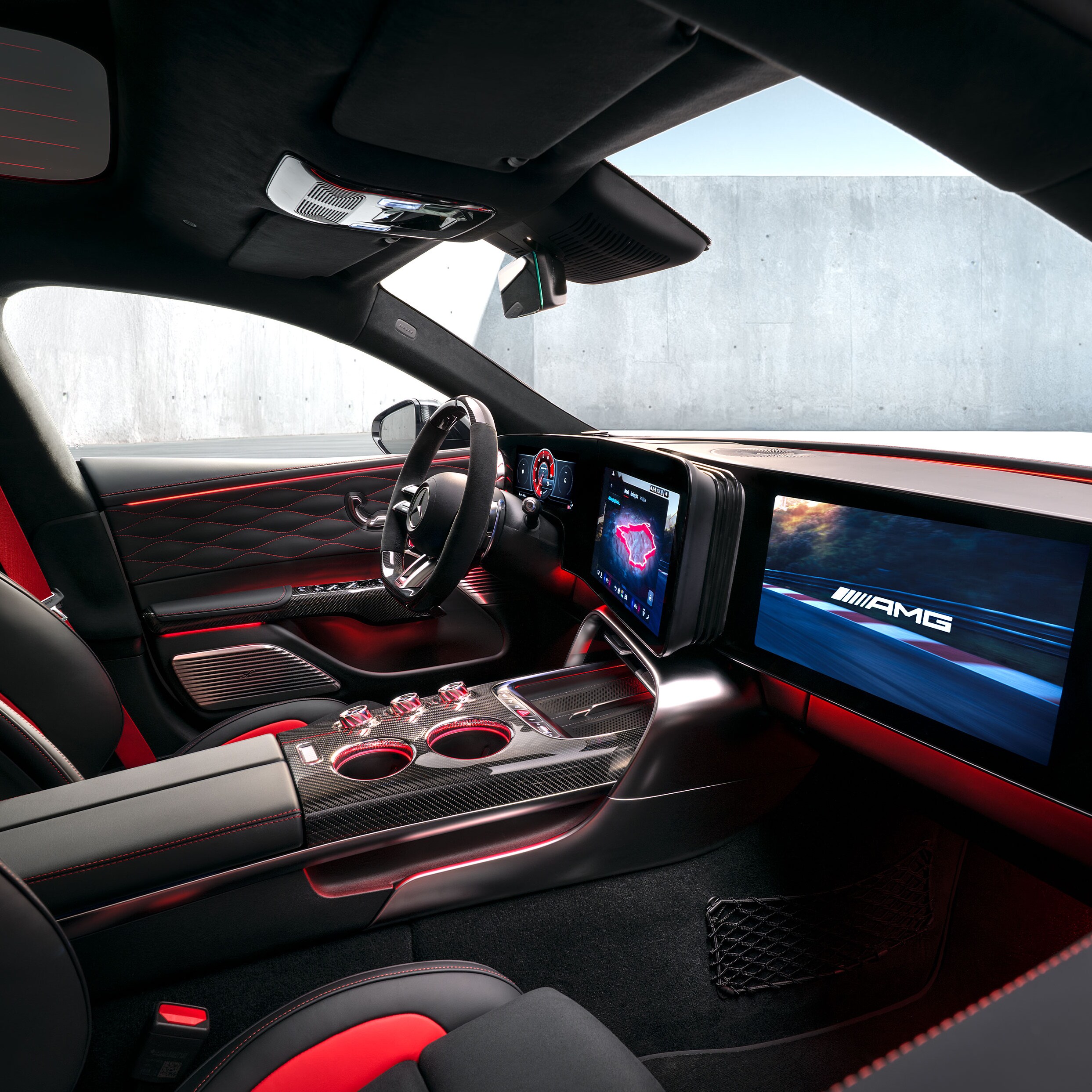 Das neue Mercedes-AMG GT 4-Türer Coupé von Innen.