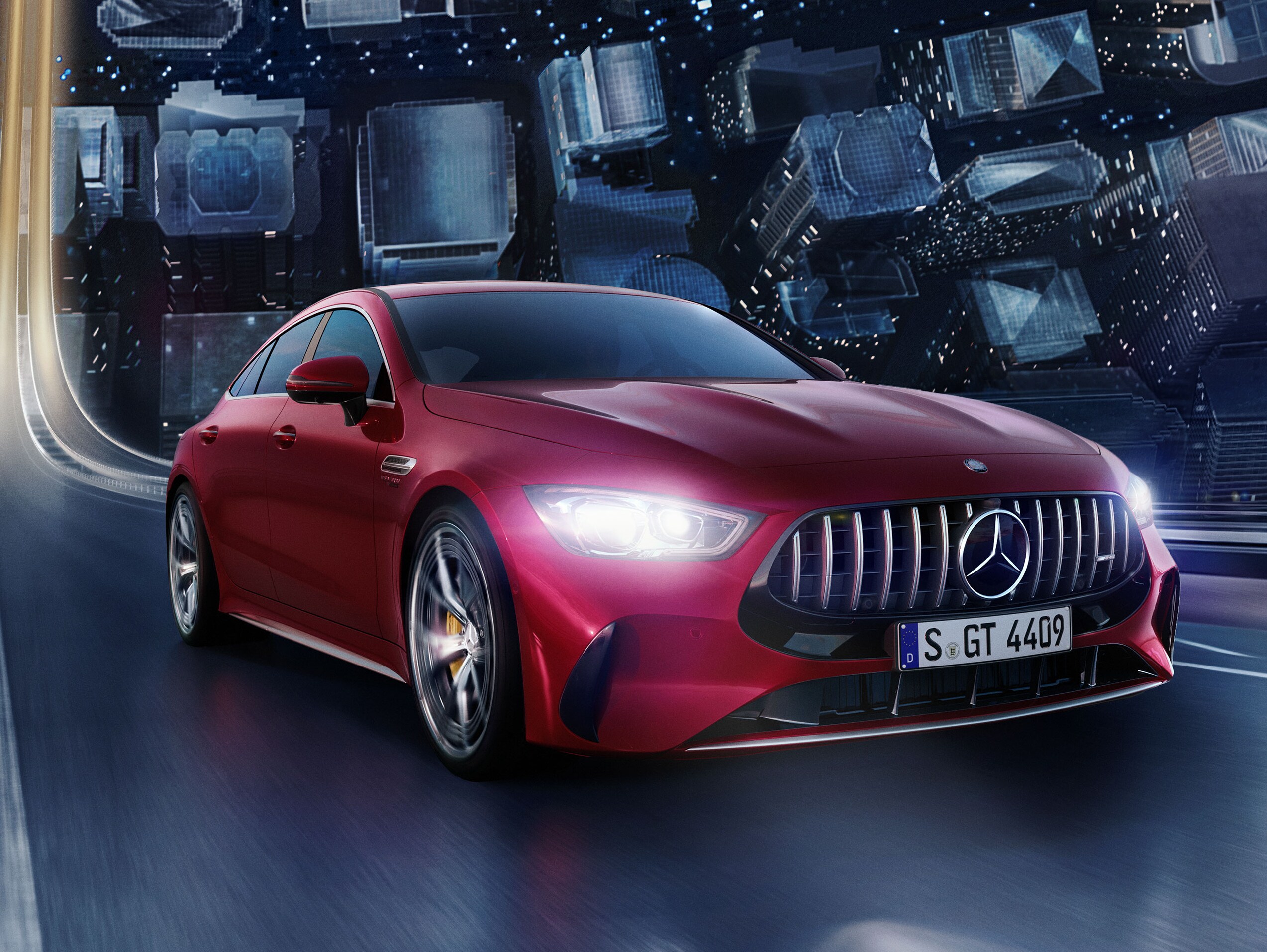 Ein roter AMG GT vor einer surrealen Kulisse.