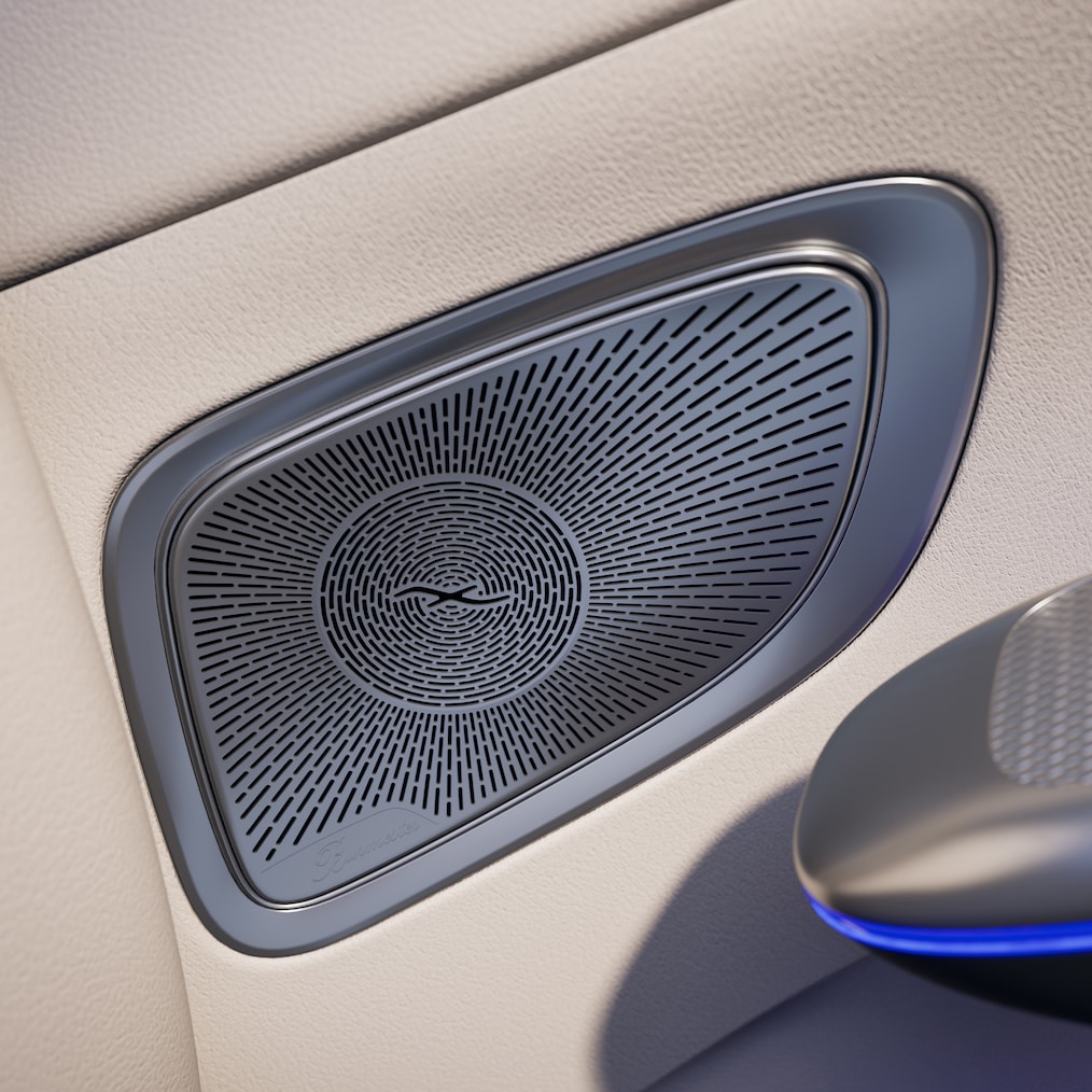 Das Burmester® 3D-Surround-Soundsystem im neuen C-Klasse T-Modell von Mercedes-Benz.