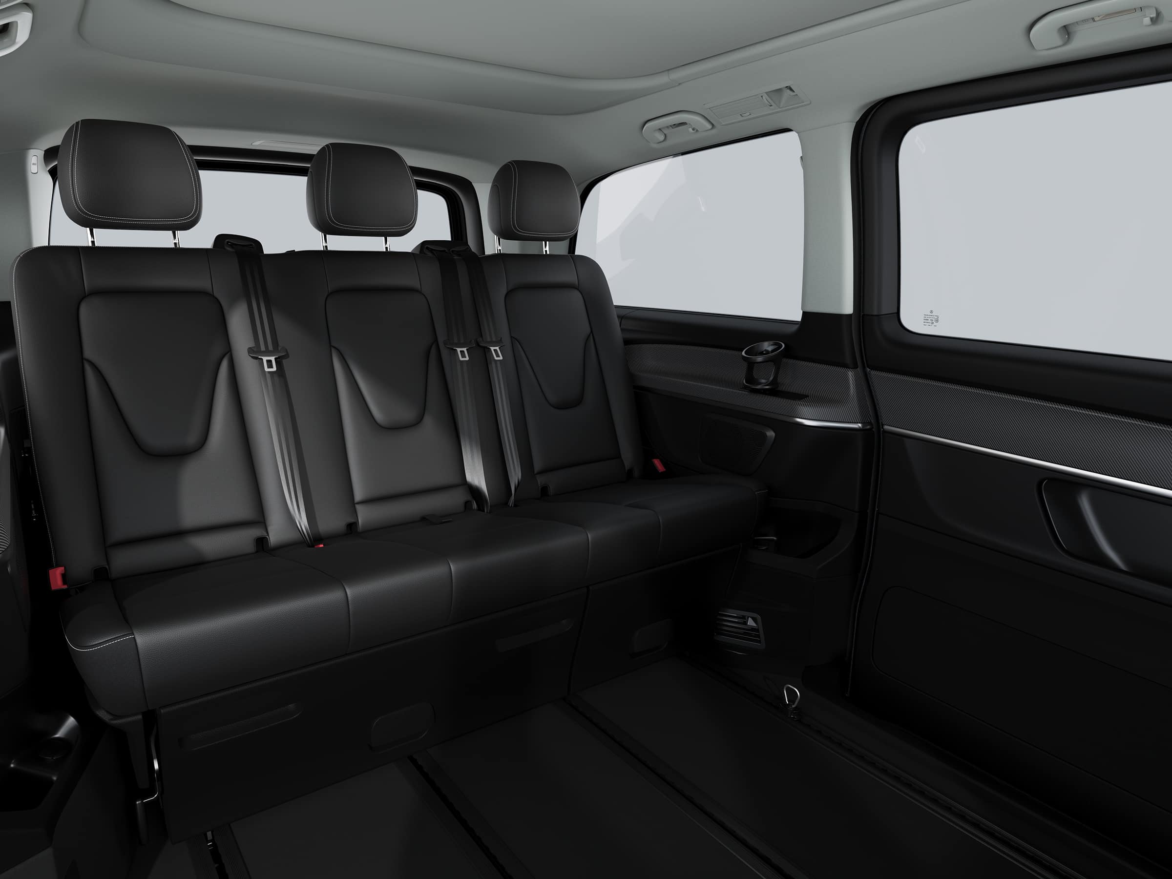 Marco Polo HORIZON World | Mercedes-Benz Mercedes-Benz Marco Polo HORIZON Rückbank mit drei Sitzen und flexiblem Schienensystem.