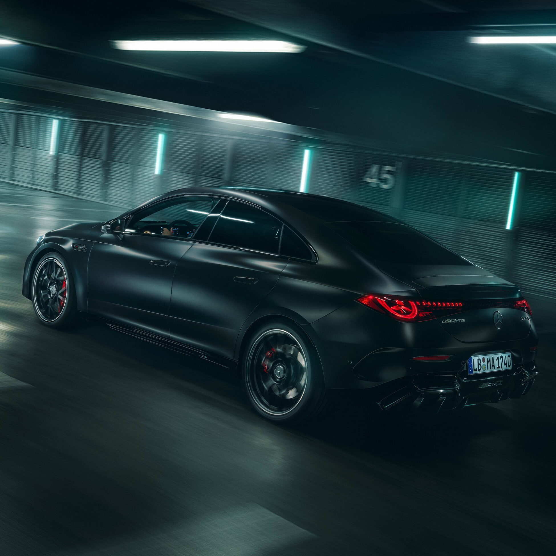 Die Performance des brandneuen Mercedes-AMG CLA 45 4MATIC+ electric.