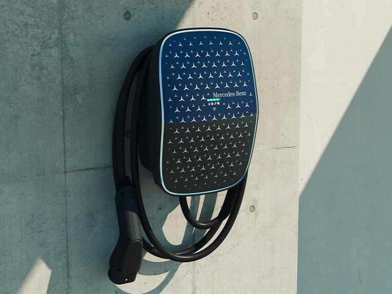 Die Mercedes Benz Wallbox.