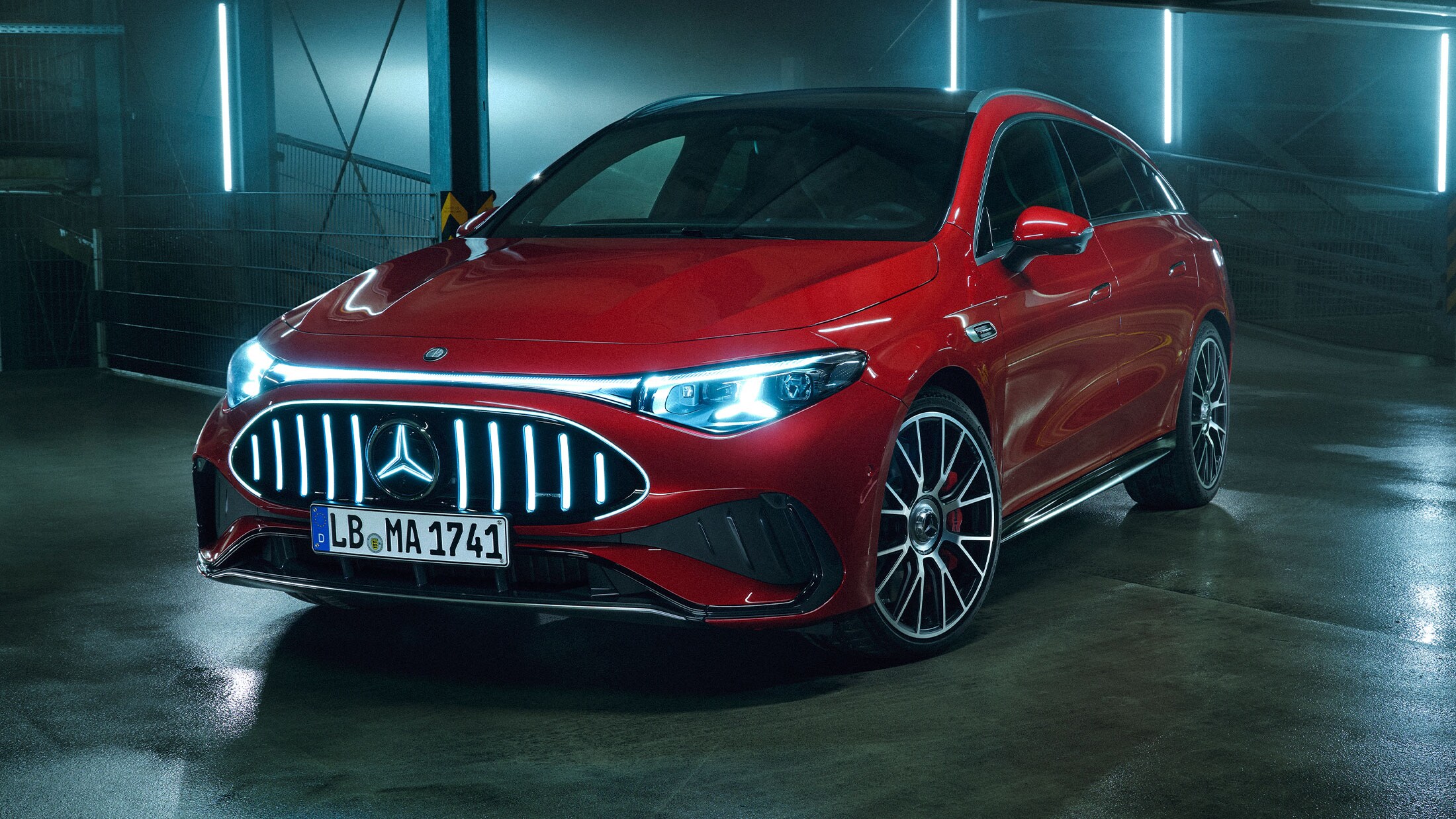 Mercedes-AMG CLA 45 4MATIC+ Shooting Brake| Mercedes-AMG
