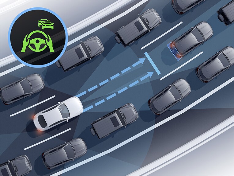 Der Aktive Lenk-Assistent im EQA von Mercedes-Benz