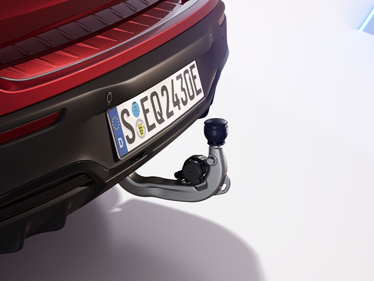 Die Anhängevorrichtung mit ESP® Anhängerstabilisierung des EQB von Mercedes-Benz.