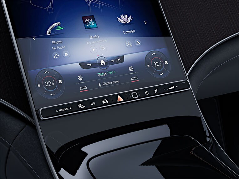 DYNAMIC SELECT in der EQE Limousine.