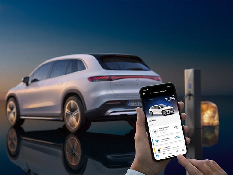 Die Mercedes-Benz Eco Coach App des EQS SUV.