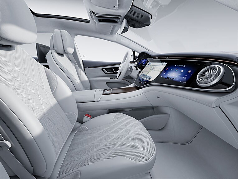 Die Electric Art Line im Interieur der EQS Limousine.