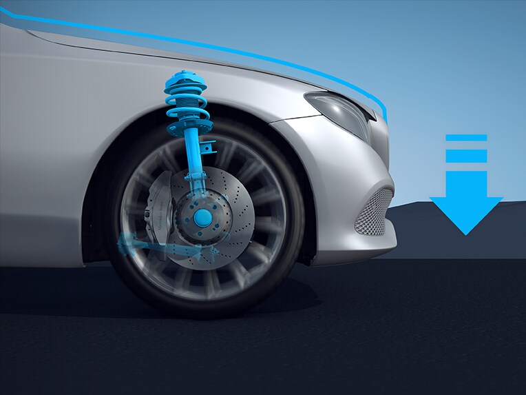Das Komfortfahrwerk mit Tieferlegung im Mercedes-Benz GLA.