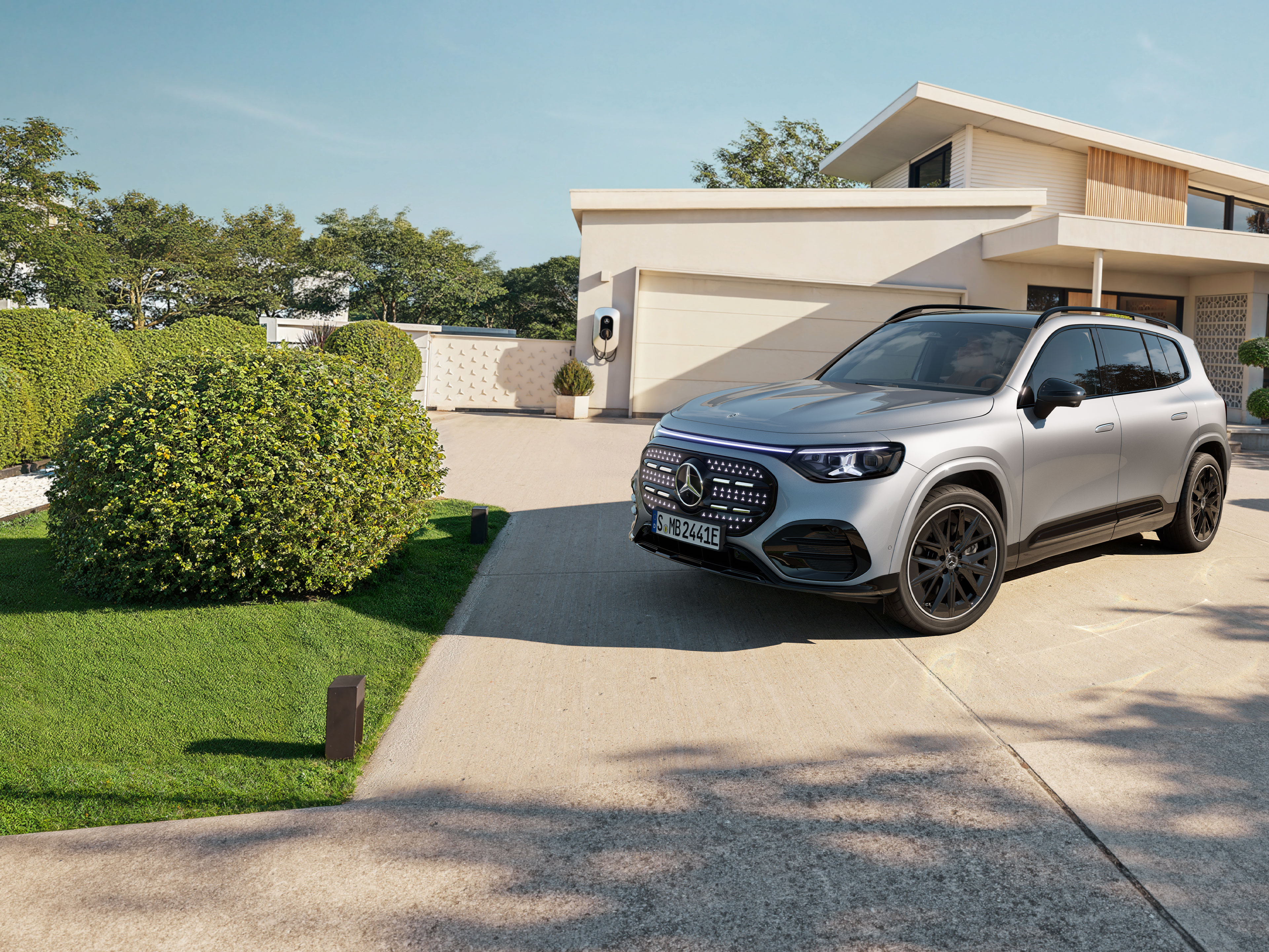 Der neue elektrische GLB | Mercedes-Benz Das Exterieur des neuen elektrischen GLB von Mercedes-Benz.