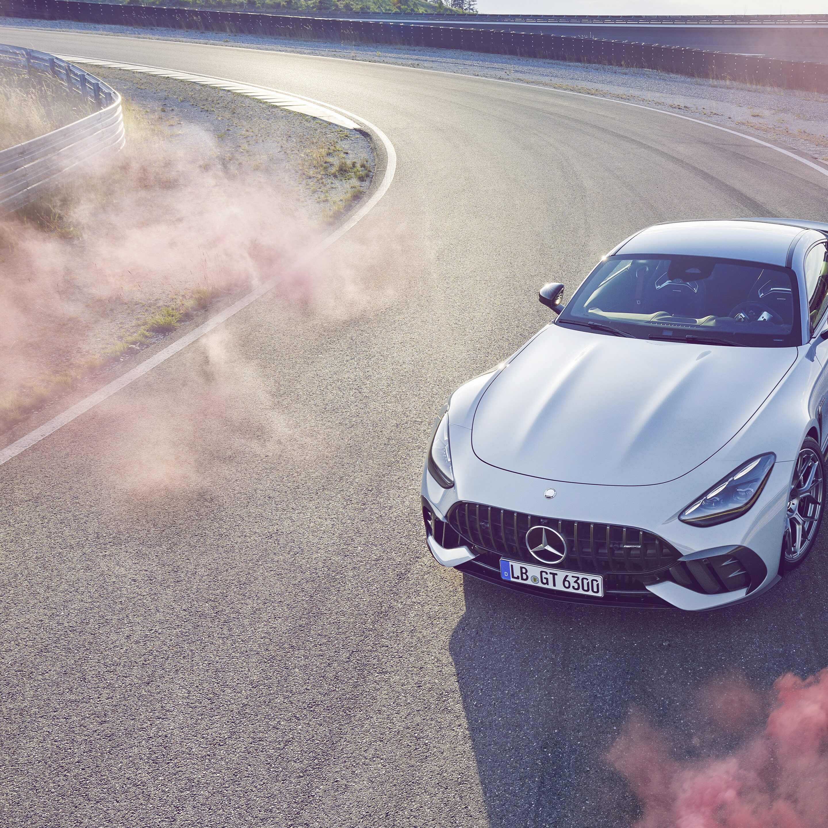 Illustration der Leistung von Mercedes-AMG.