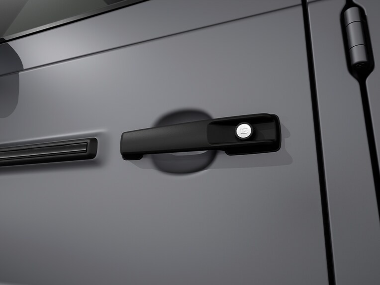 Das MANUFAKTUR Logo-Paket der Mercedes-Benz G-Klasse.