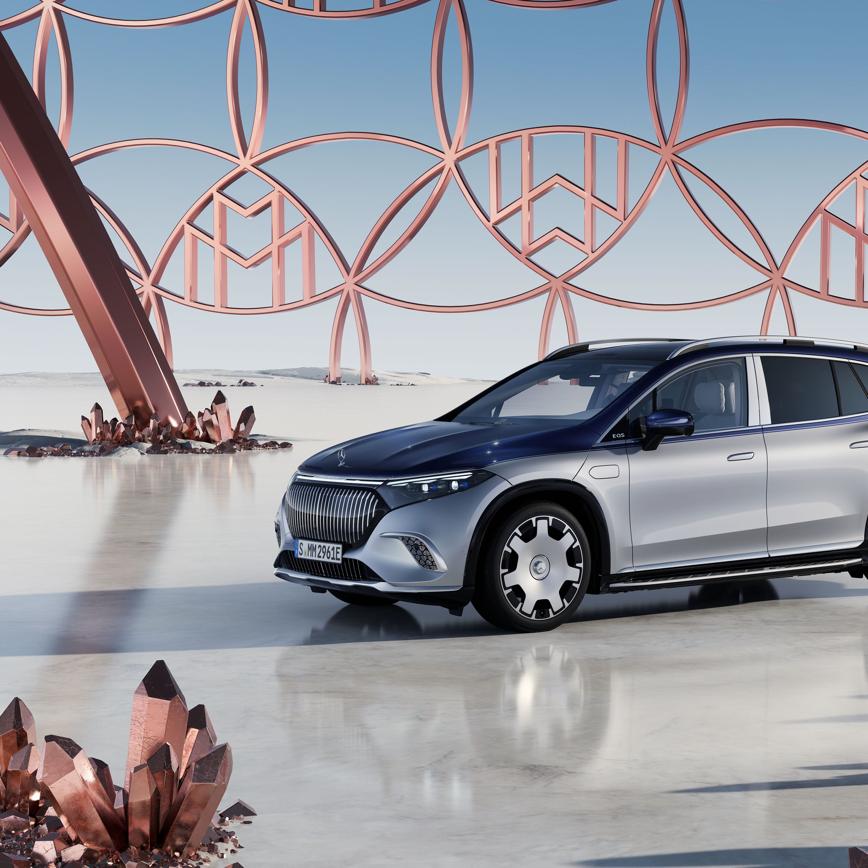 Der Mercedes-Maybach EQS SUV in einer Seitenansicht.