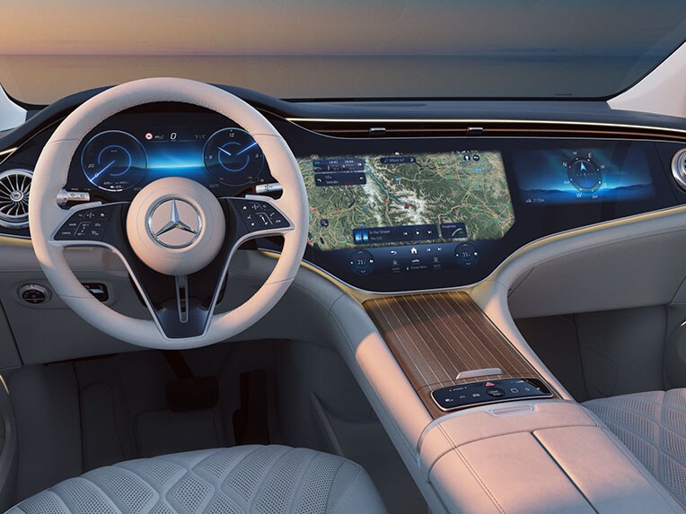 Die Navigation mit Electric Intelligence des Mercedes-Maybach EQS SUV.