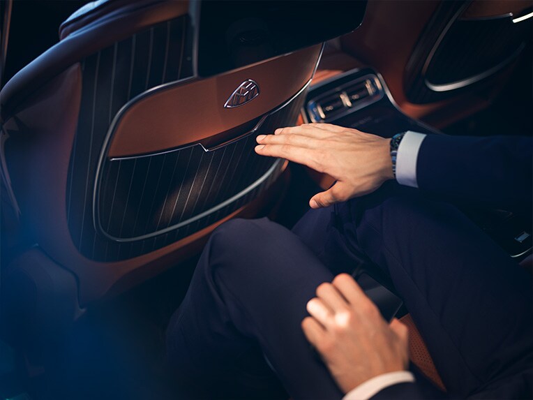 Der Fond in der Mercedes-Maybach S-Klasse.