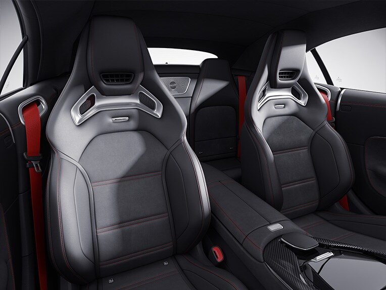 Die AMG Performance Sitze im Mercedes-AMG SL Roadster.