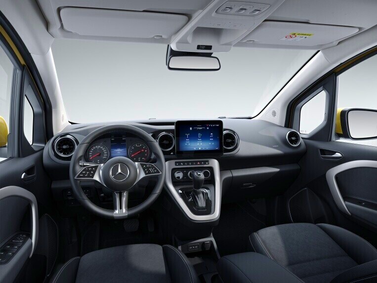 Das Cockpit-Design der T-Klasse in der Ausstattungslinie Progressive.