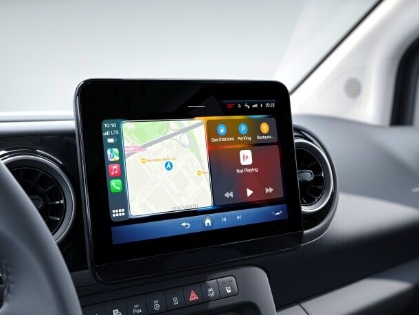 Smartphone Integration im MBUX Multimediasystem der T-Klasse.