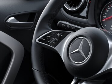 Der TEMPOMAT am Lenkrad der Mercedes-Benz T-Klasse.