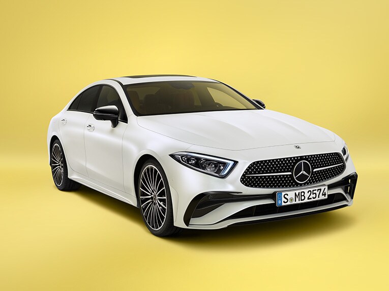 Frontansicht des Mercedes-Benz CLS in weiß