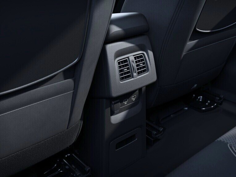 Der Warmluftkanal zum Fahrgastraum des Mercedes-Benz Citan Tourer.