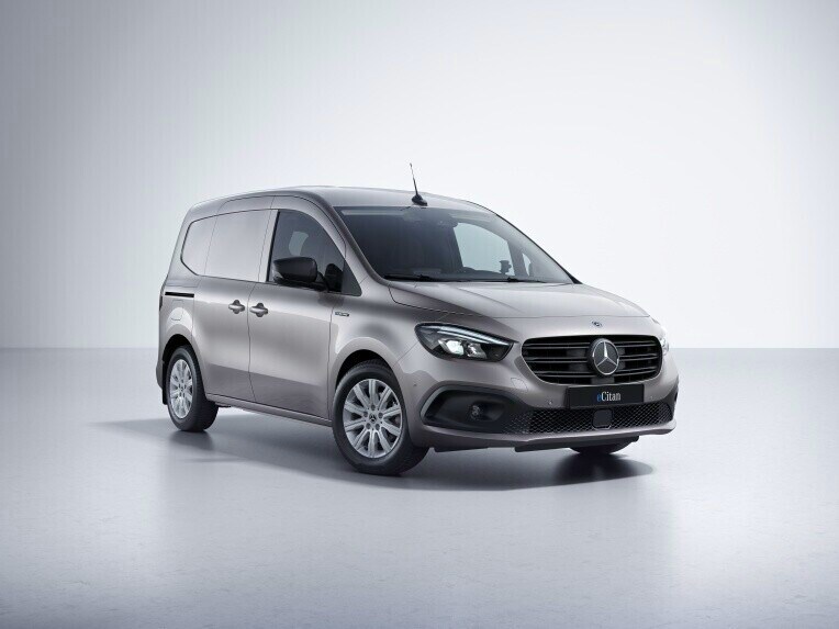 Der Mercedes-Benz eCitan Kastenwagen in der Ausstattungslinie SELECT.