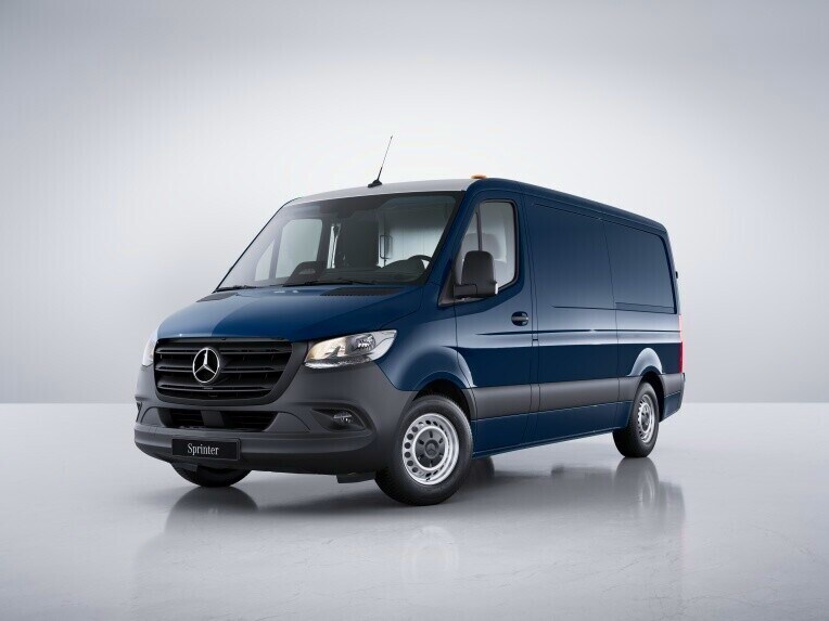 Der Mercedes-Benz Sprinter Kastenwagen in der Ausstattungslinie BASE.