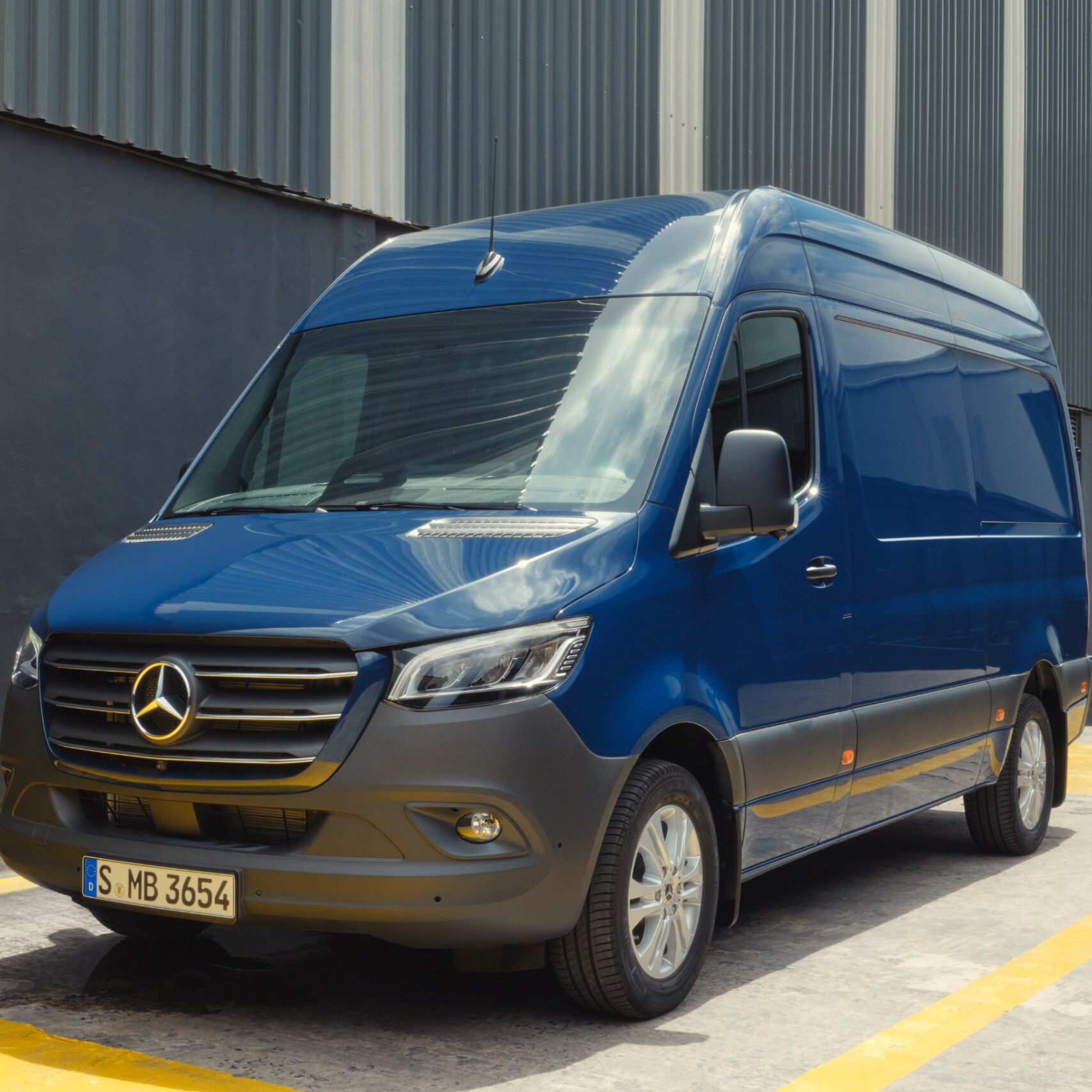 Der Sprinter Kastenwagen von Mercedes-Benz.