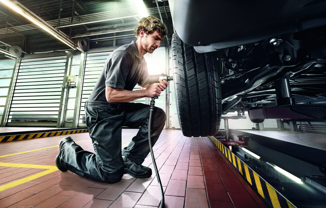 Reifenwechsel-Service | Mercedes-Benz Transporter Reifenwechsel-Service