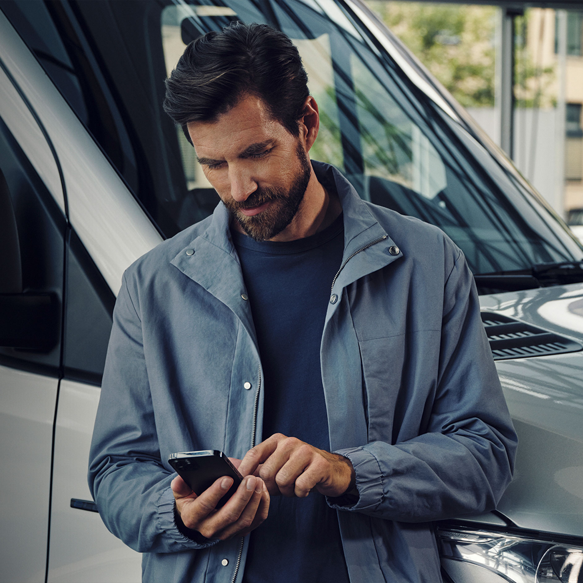 Fragen | Laden | Mercedes-Benz Vans Laden für Mercedes-Benz Vans.