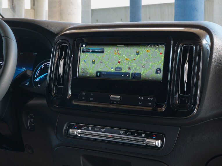 Die Wetterkarte von Mercedes-Benz im MBUX Multimediasystem des Mercedes-Benz eVito.