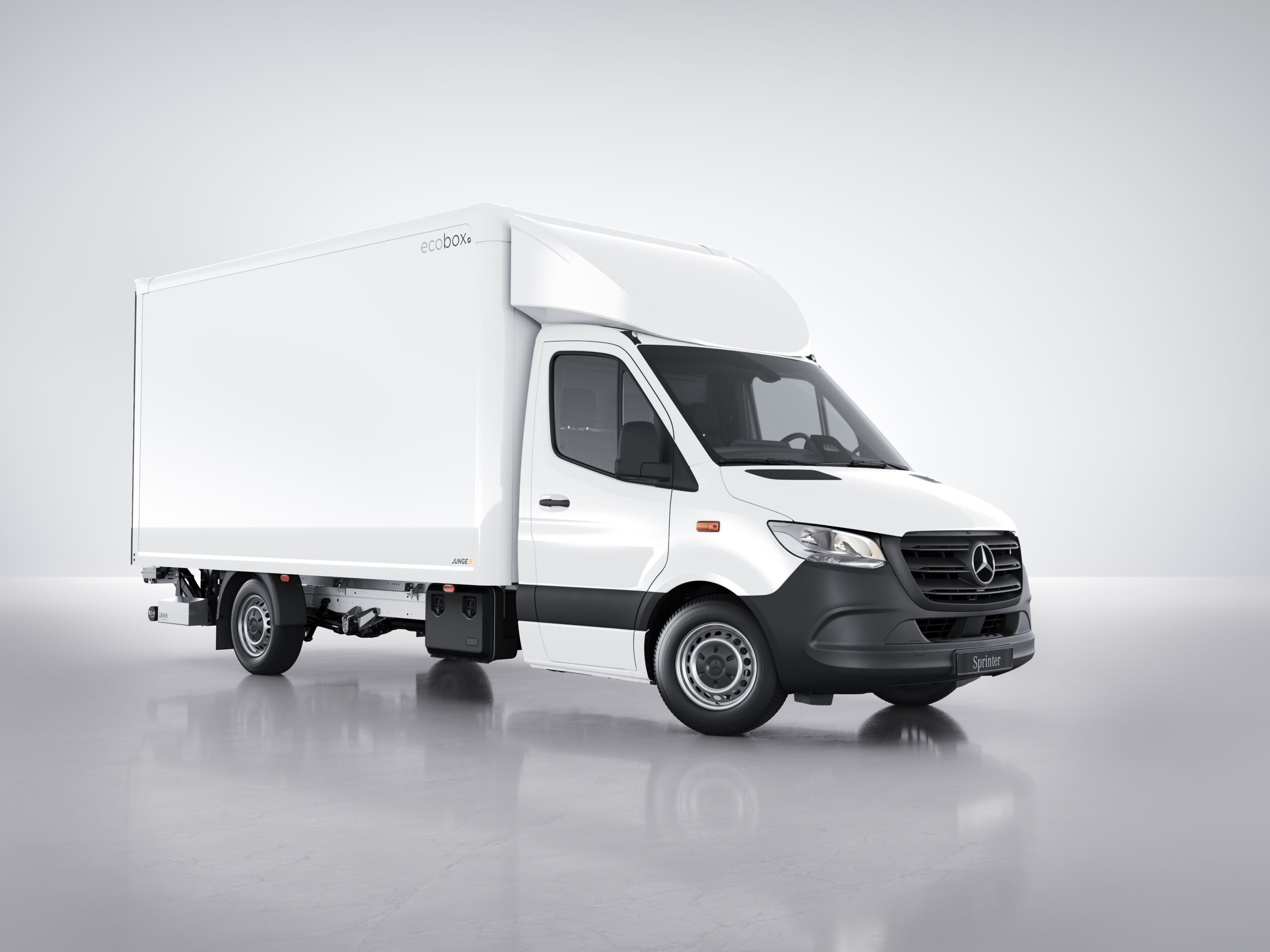 The Sprinter with dry-freigt body.